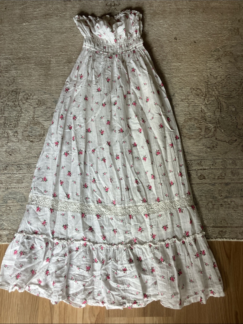 Jessica Simpson White Maxi Dress with Pink Floral Print